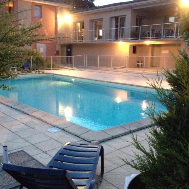 Cit'Hotel Les Alizes 里摩日 外观 照片