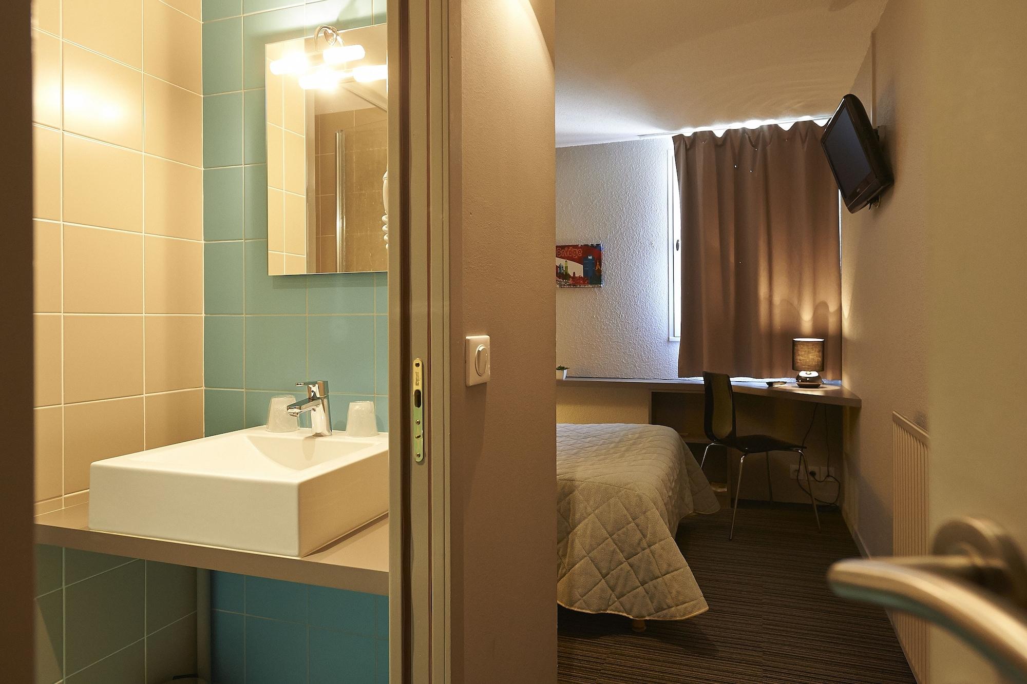 Cit'Hotel Les Alizes 里摩日 外观 照片