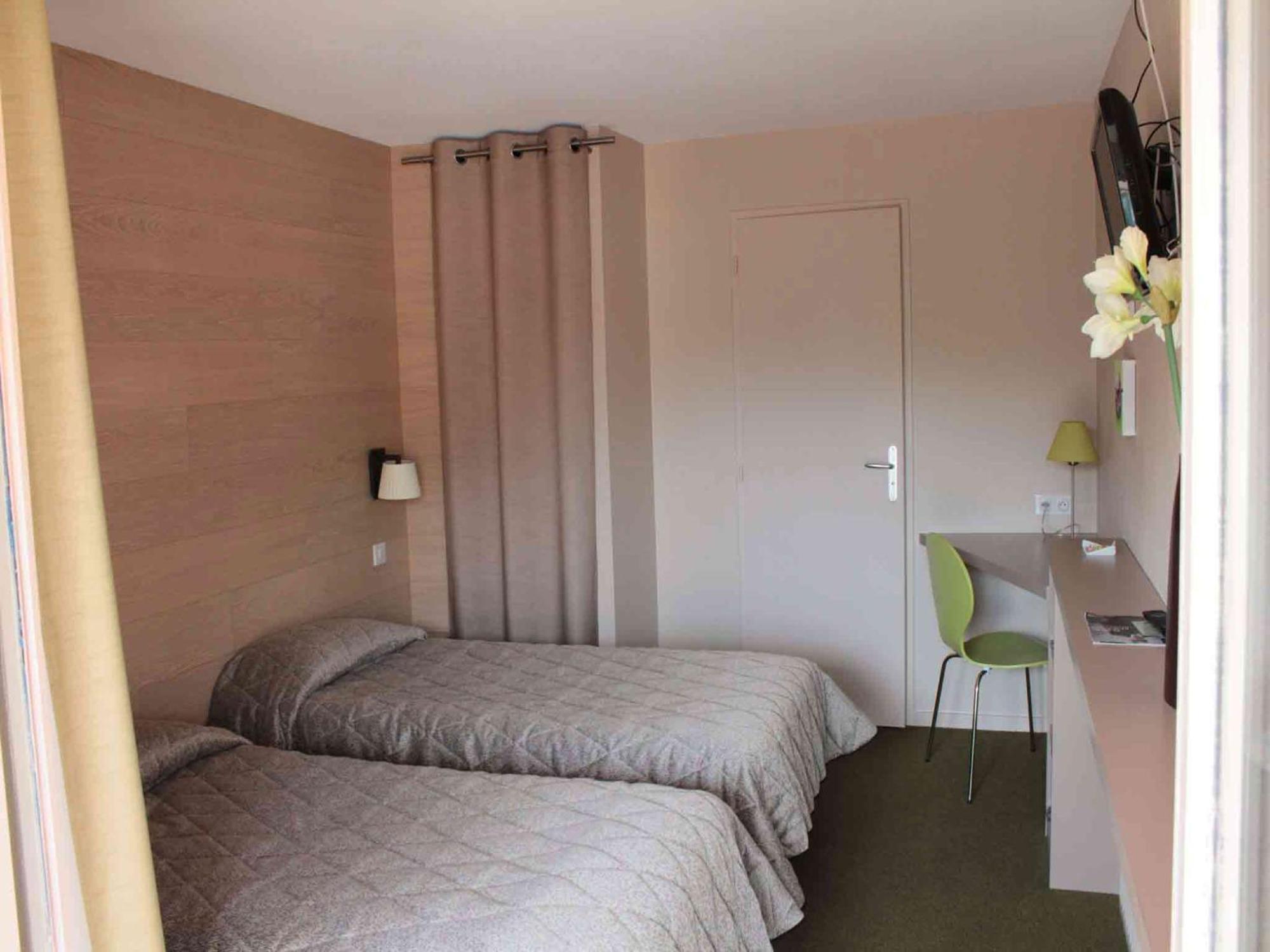 Cit'Hotel Les Alizes 里摩日 外观 照片